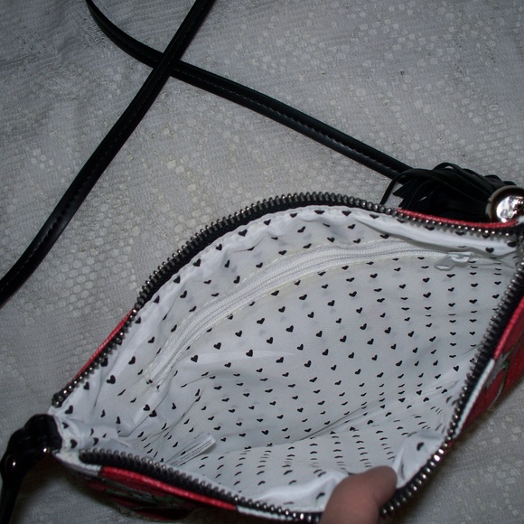 Brighton Red and White Crossbody bag - Picture 3 of 4